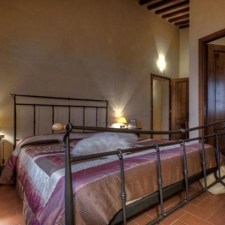 Agriturismo Il Prato Palaia Buitenkant foto