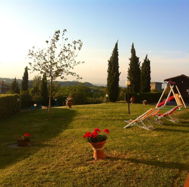 Agriturismo Il Prato Palaia Buitenkant foto