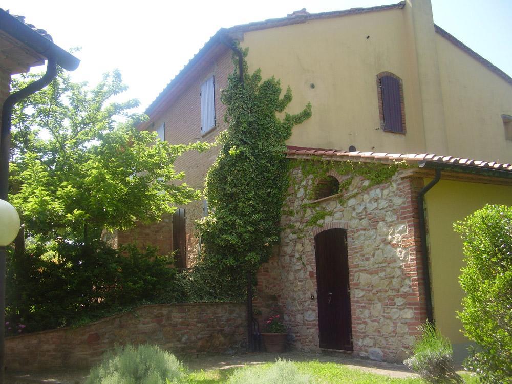 Agriturismo Il Prato Palaia Buitenkant foto