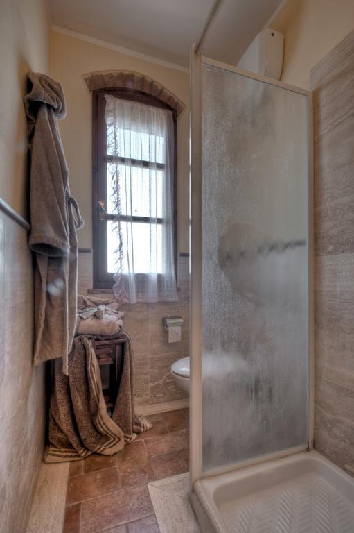 Agriturismo Il Prato Palaia Buitenkant foto